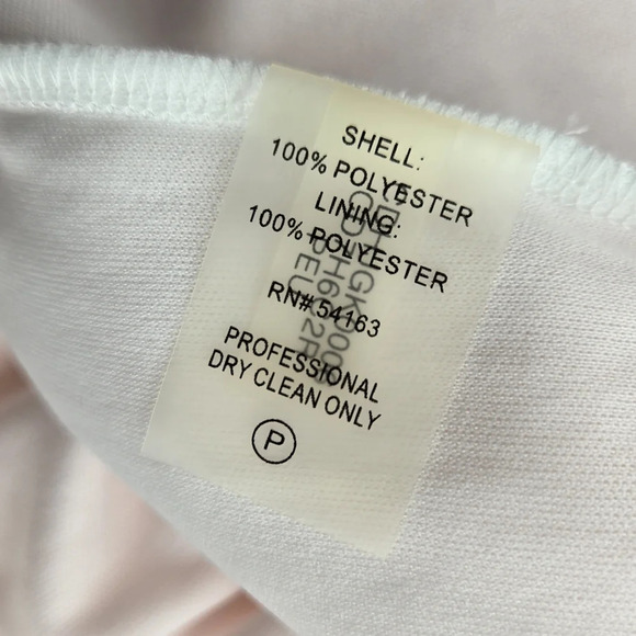 Beautiful Floral Dress - Picture 4 of 6